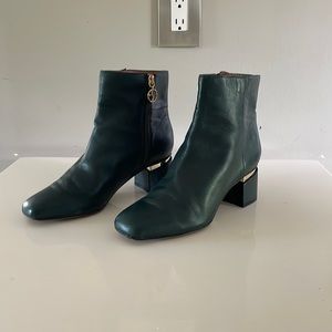 Franco Sarto hunter green leather booties size 7.5